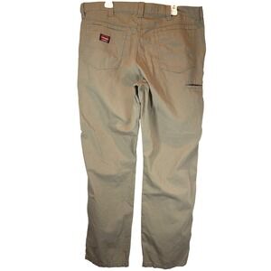 Wrangler Workwear Men's Khaki Brown Cargo Pants Size 40x32 Utility Work Outdoors